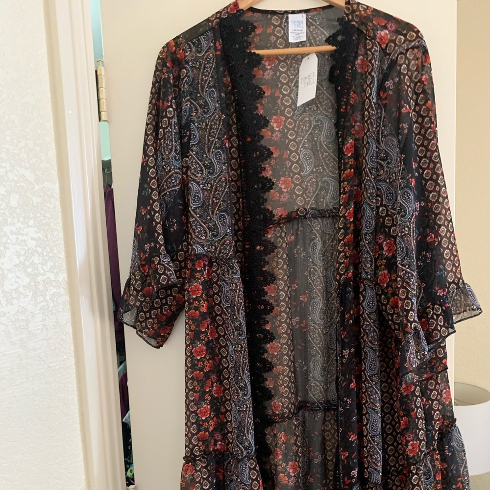 Brand new shawl/cover up